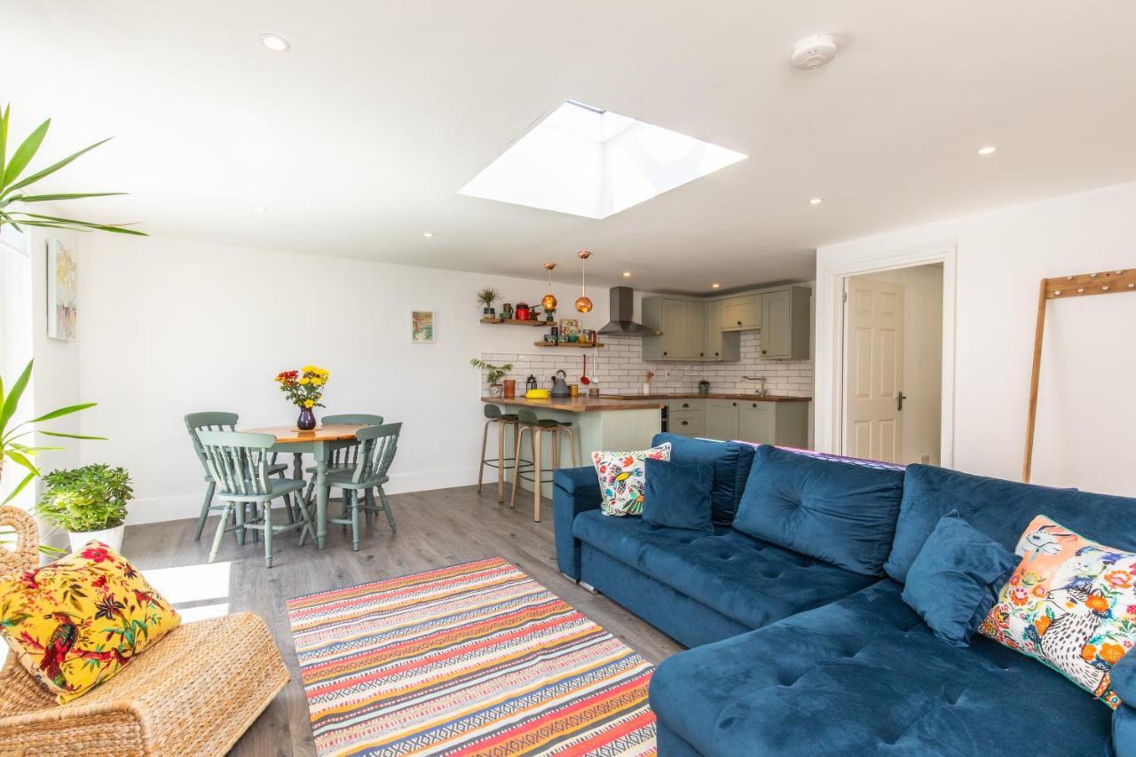Beach, Hills, Food, Scenic Walks-The Kelp House. Peacehaven Esterno foto